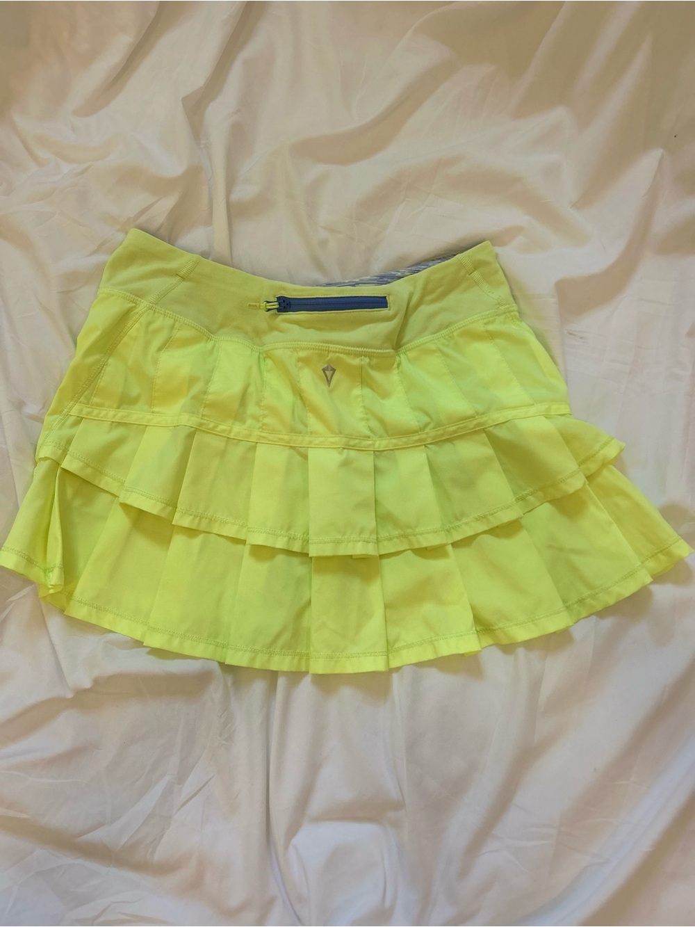 Iviva Neon Yellow tennis skirt